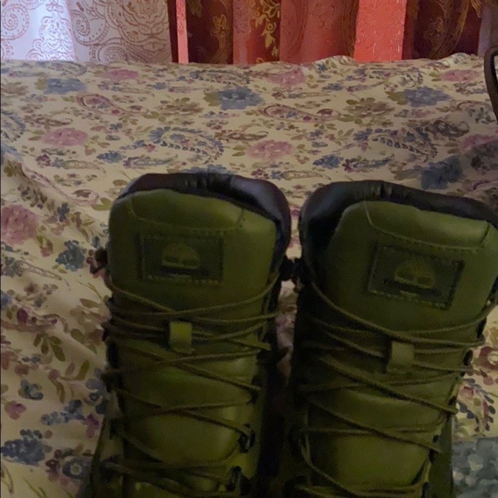 All green timberlands